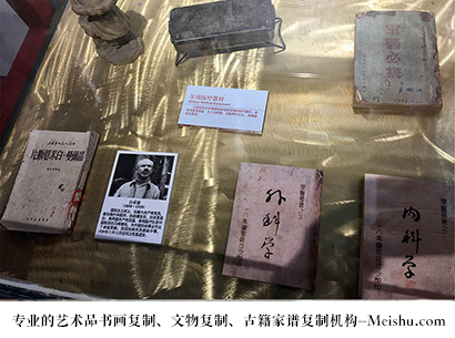 锡林郭勒-被遗忘的自由画家,是怎样被互联网拯救的?